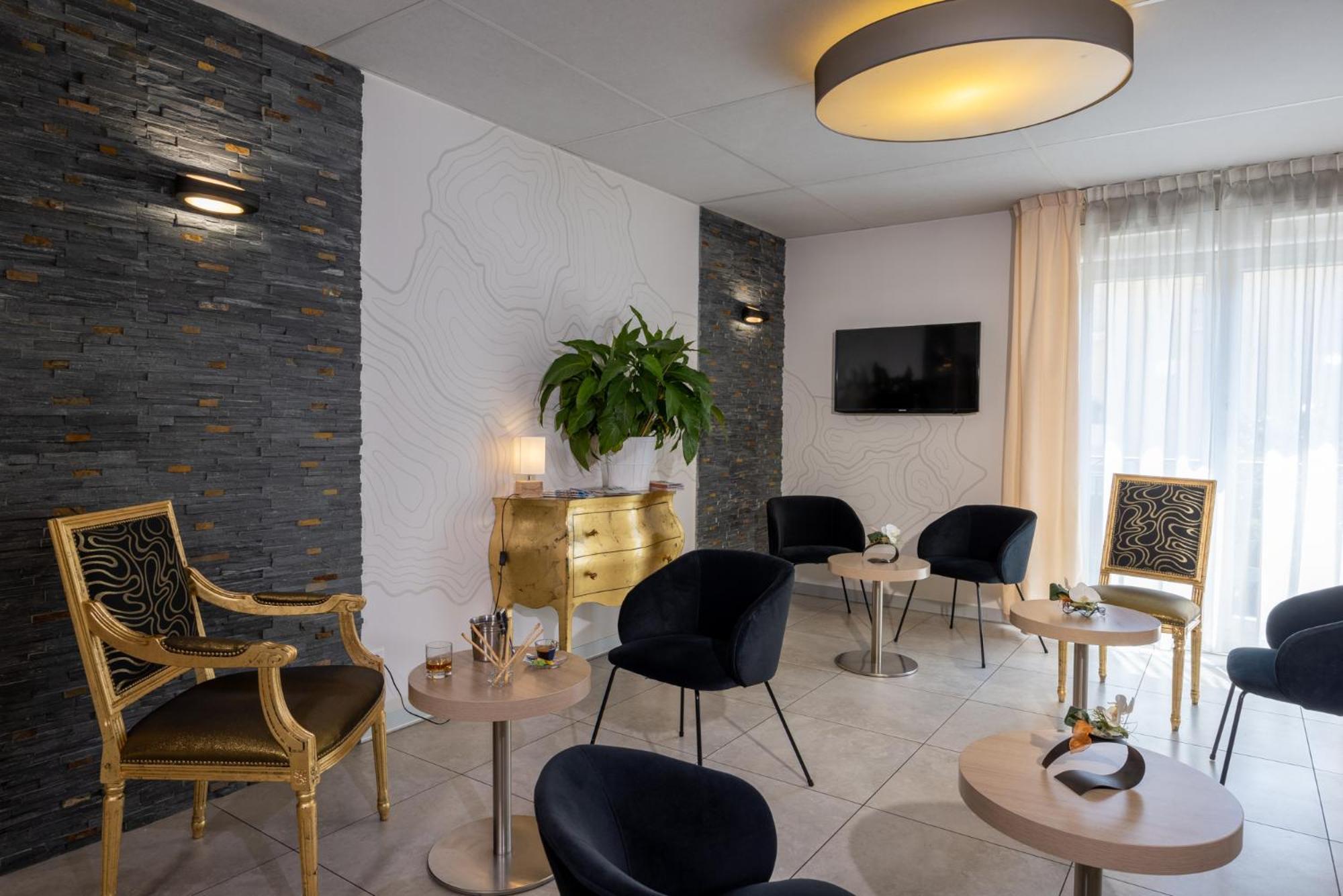 The Originals Boutique, Hotel L'Occitan, Aubagne La Destrousse Esterno foto